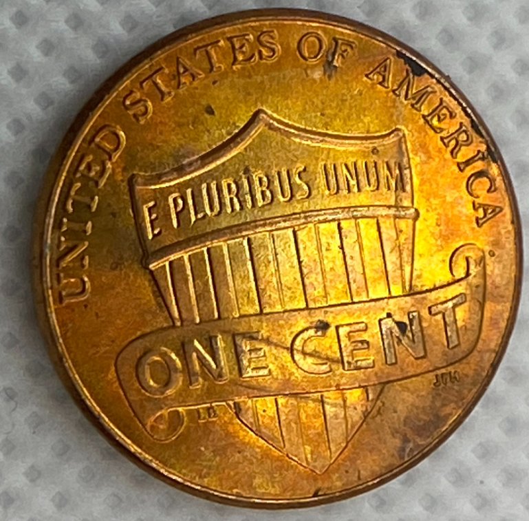 Rainbow-2018-Lincoln-Coin-With-An-Anomaly